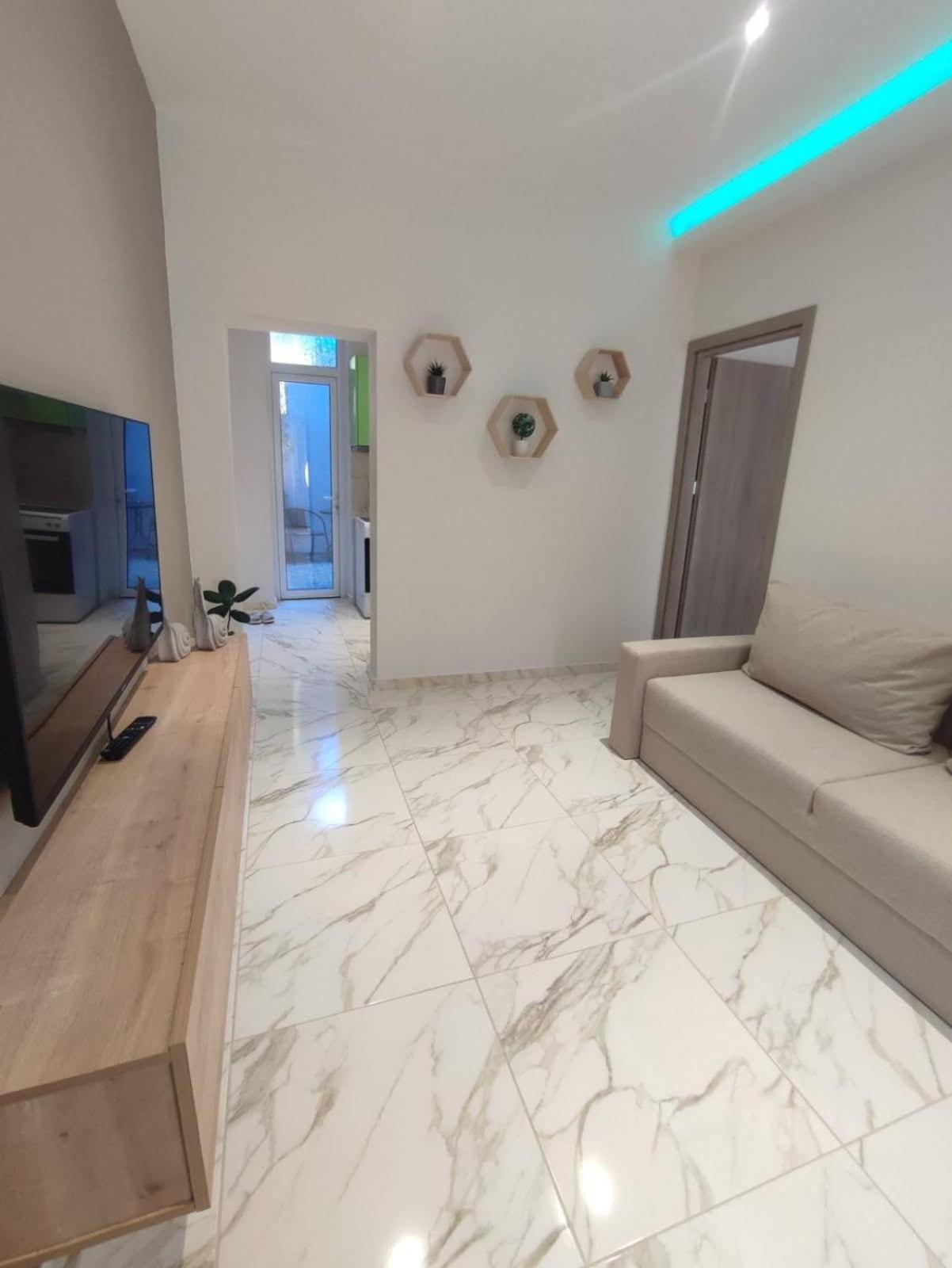 Konstantina'S Apartment 알렉산드로폴리스 외부 사진